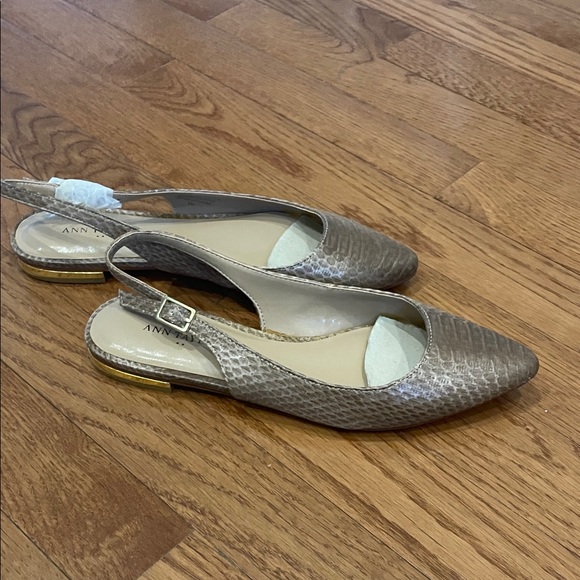 Ann Taylor Giana Slingback Flat - Picture 6 of 9